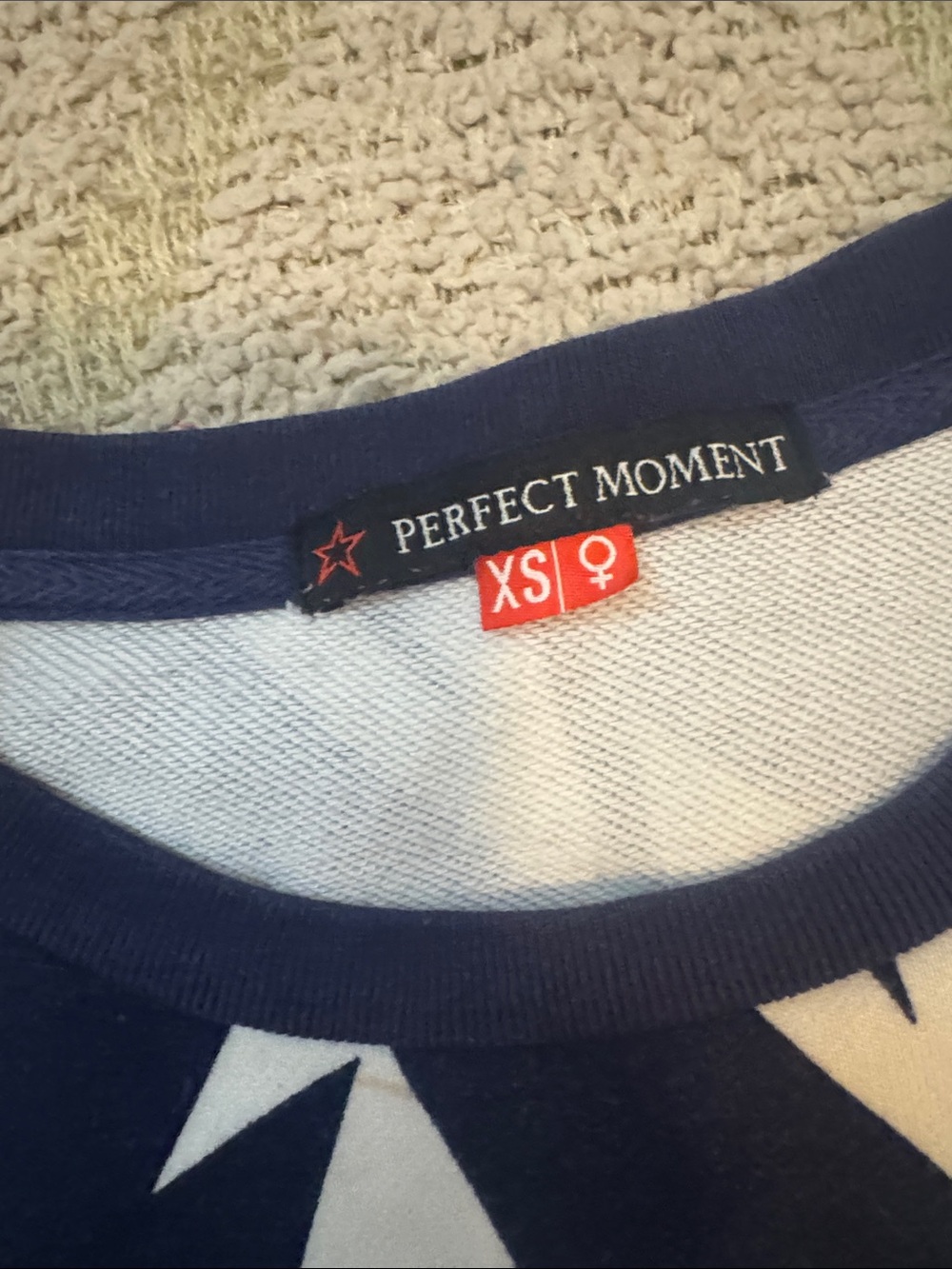 Perfect Moment Star Print Sweatshirt Navy White XS Luxury Ski Athleisure - Picture 2 of 4